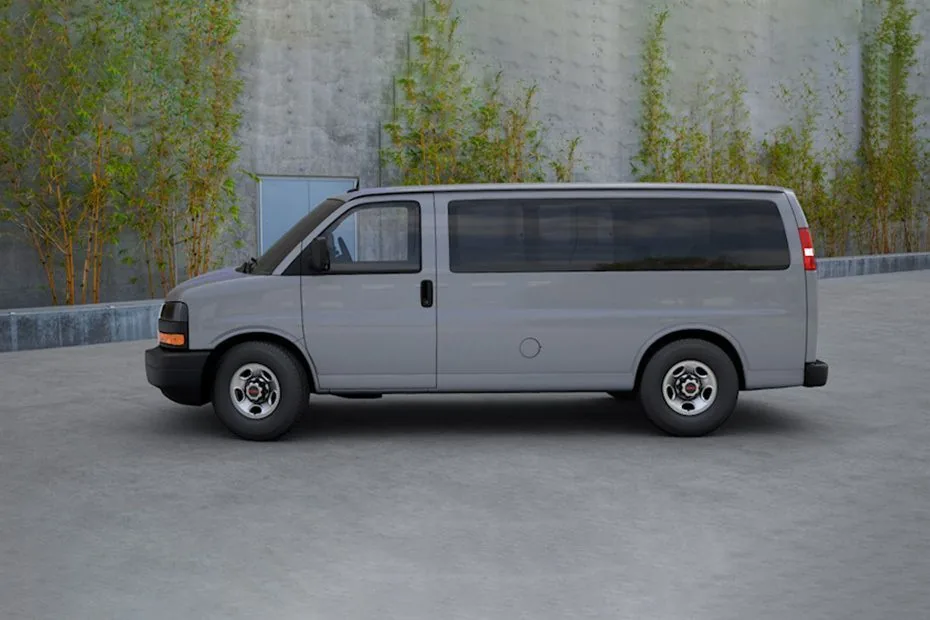 GMC Savana
