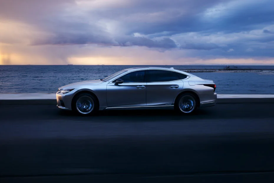 Lexus LS Hybrid