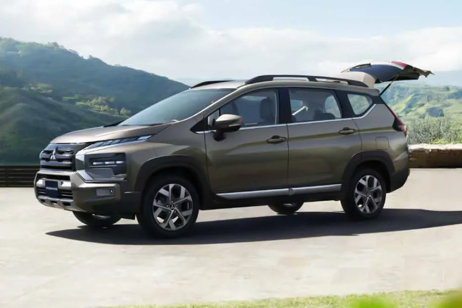 Mitsubishi Xpander Cross