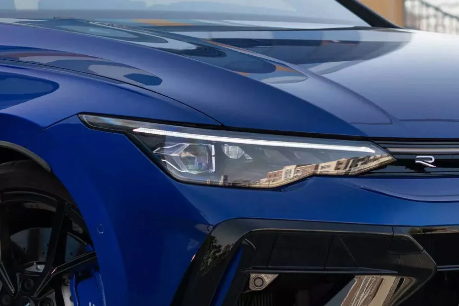 Volkswagen Golf R